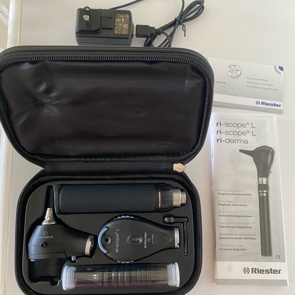 Riester  ri-scope L otoscope and ophthalmoscope Set with Case - Picture 1 of 5
